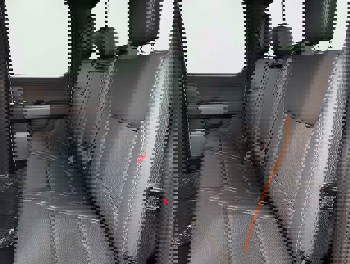 New 2025 Ford F150 Lariat w/ Equipment Group 501A Mid image 9