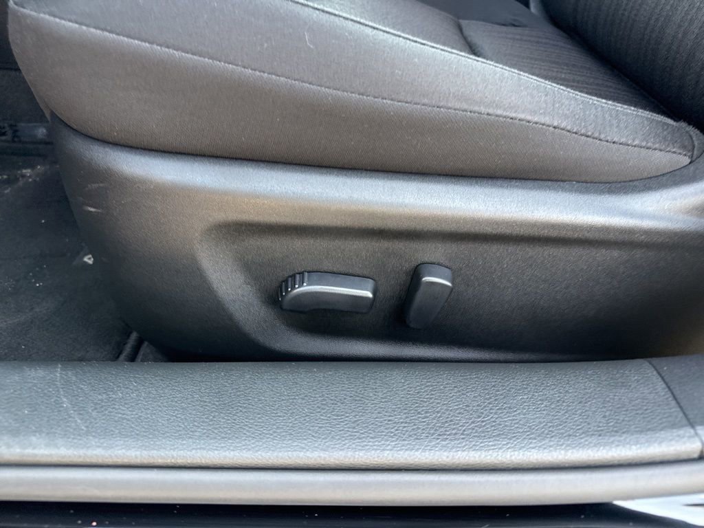 Used 2025 Nissan Altima 2.5 SV image 10