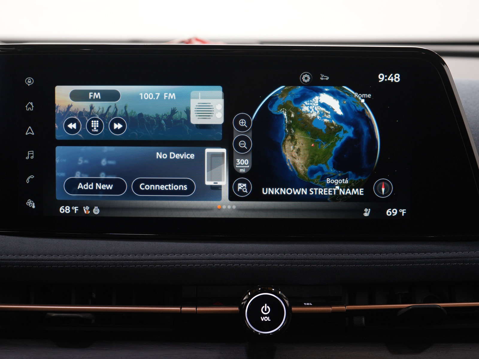 Used 2024 Nissan Ariya AWD image 17