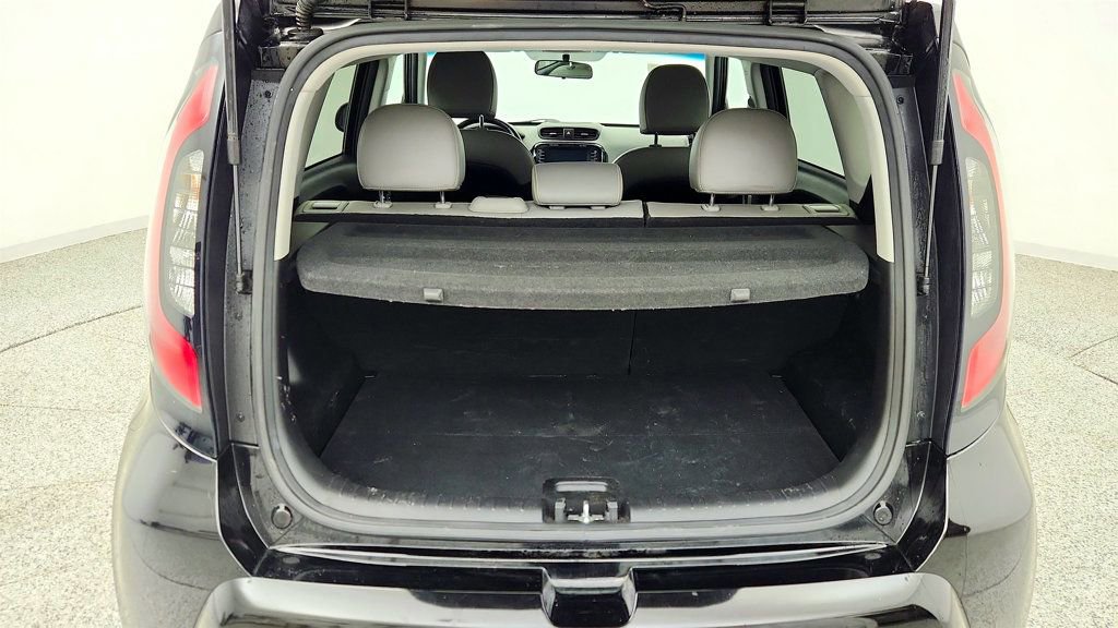 Used 2016 Kia Soul + w/ Primo Package image 22