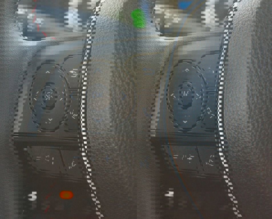 Used 2025 Toyota RAV4 XSE image 10