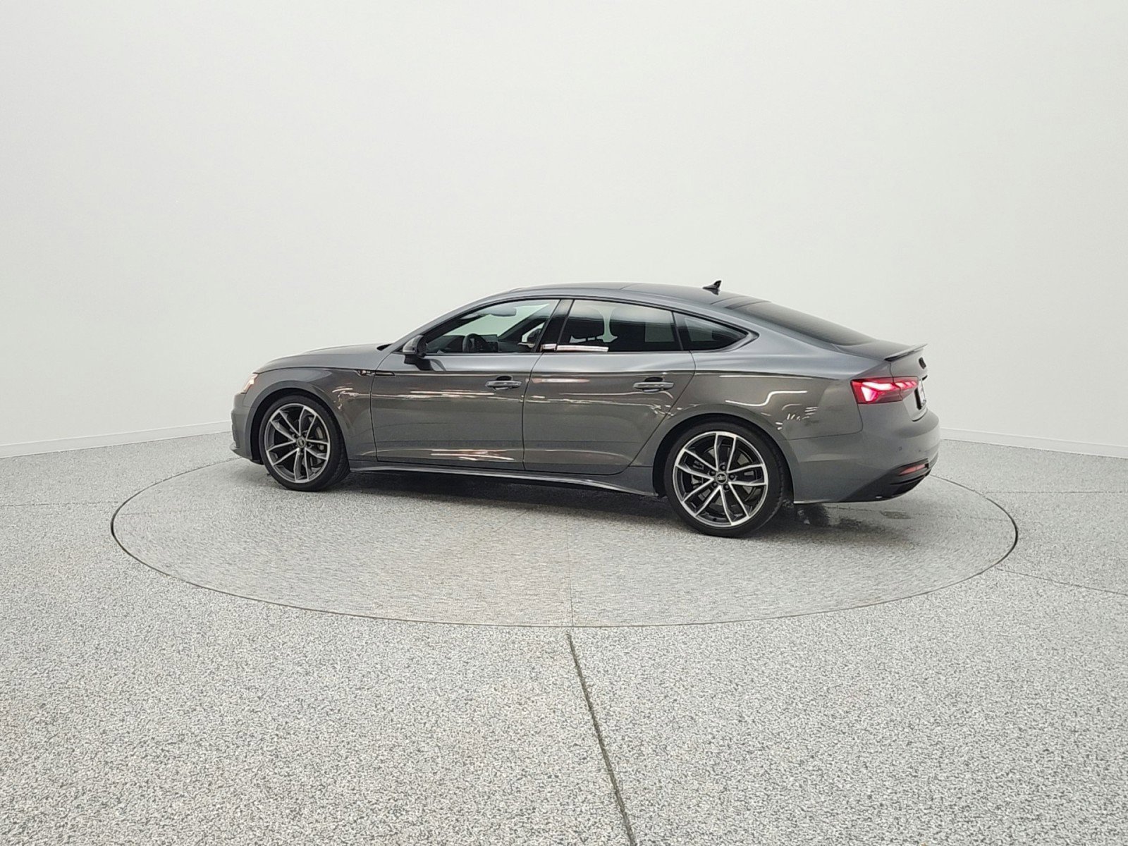 Used 2023 Audi A5 2.0T Premium Plus w/ Premium Plus image 8