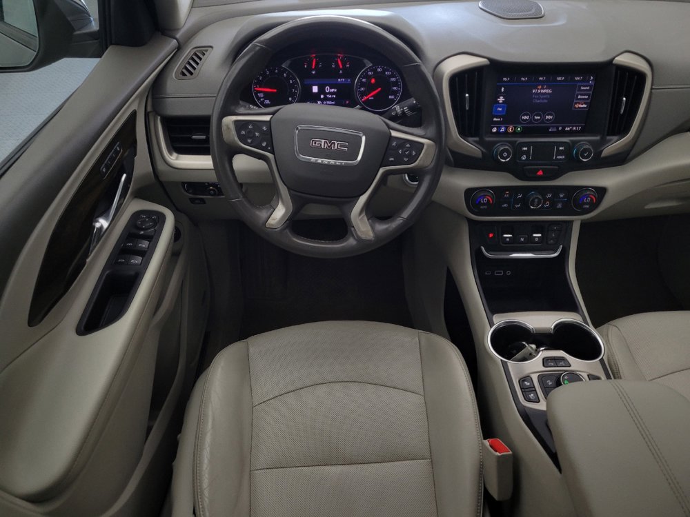 Used 2020 GMC Terrain Denali w/ Denali Premium Package FWD image 22