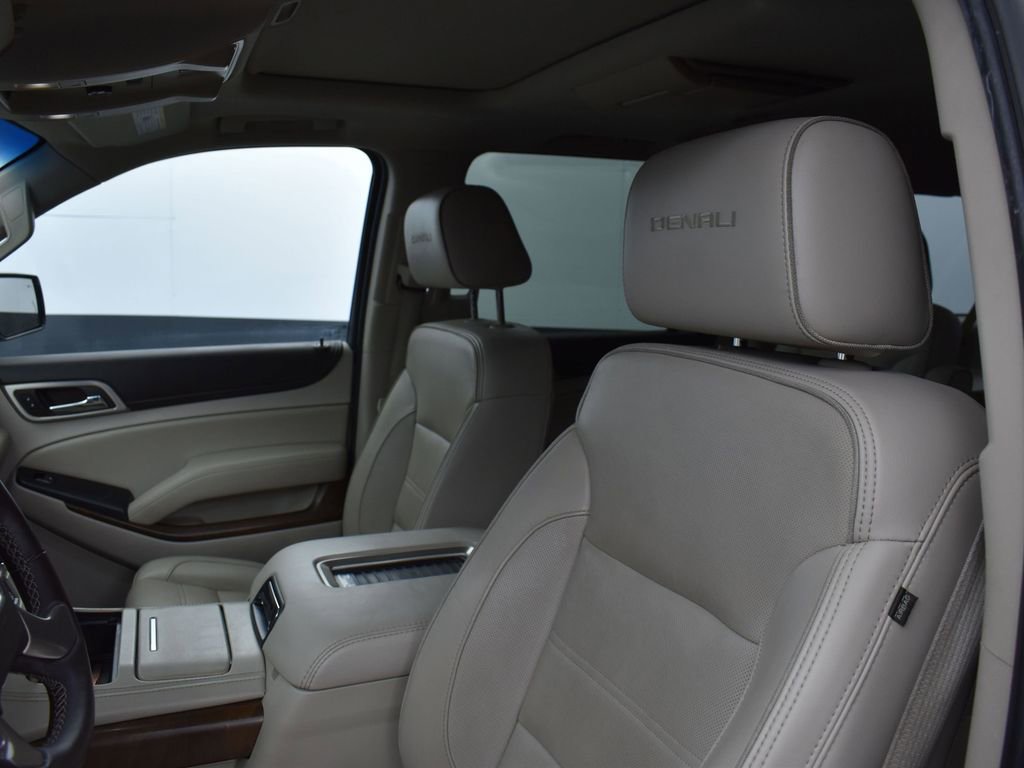 Used 2019 GMC Yukon XL Denali w/ Denali Ultimate Package image 14
