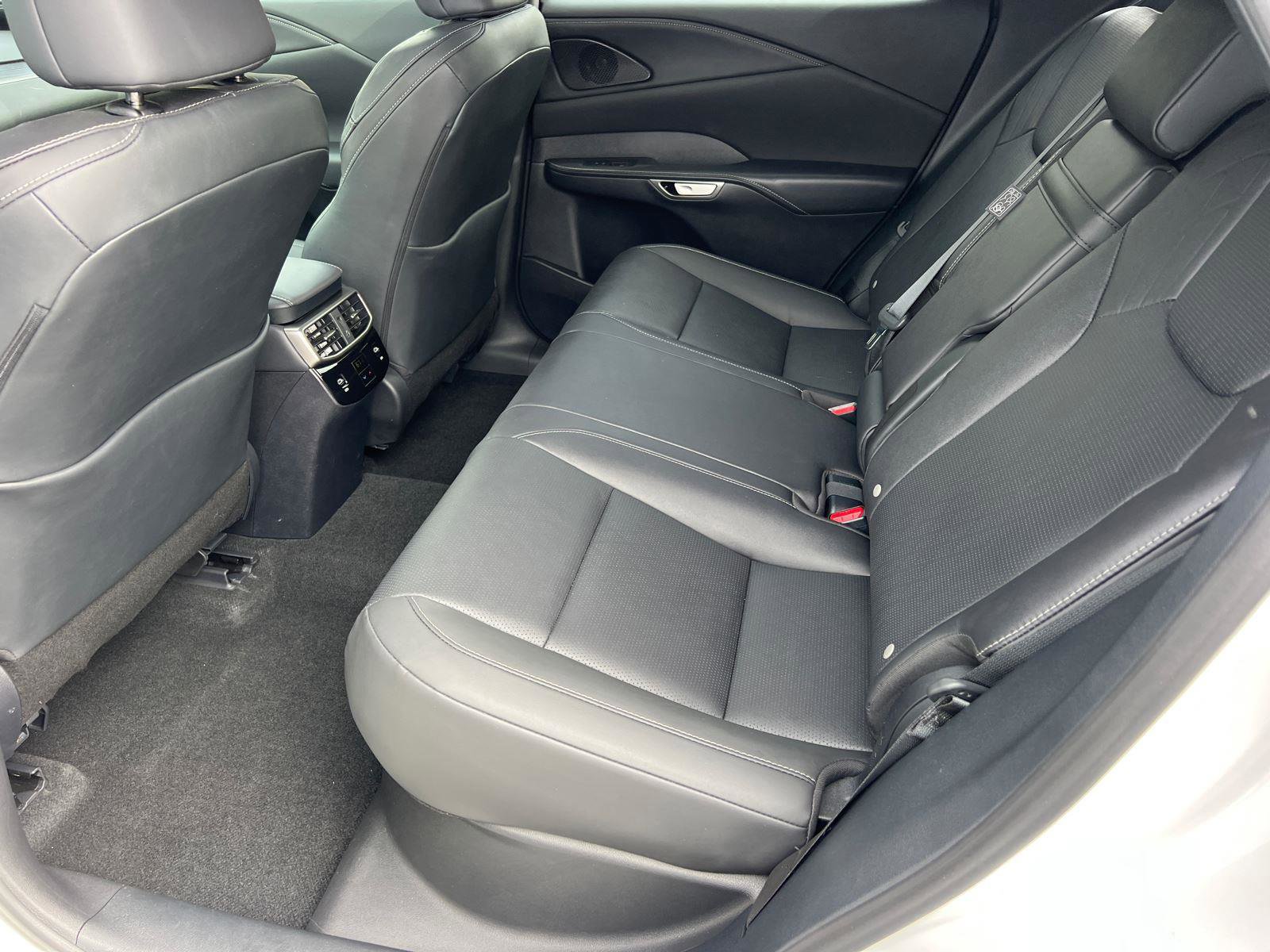 Certified 2024 Lexus RX 350 Premium Plus w/ Convenience Package image 10