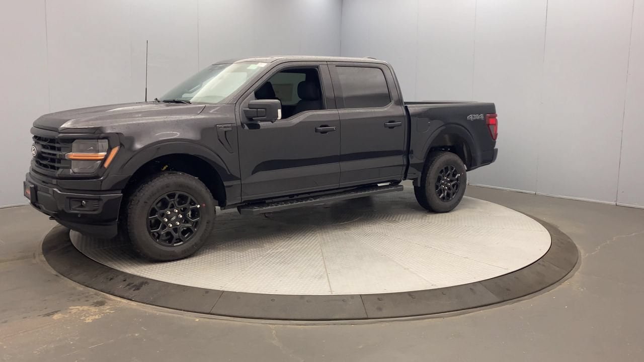 New 2026 Ford F150 XLT w/ Equipment Group 302A MID AWD/4WD image 9