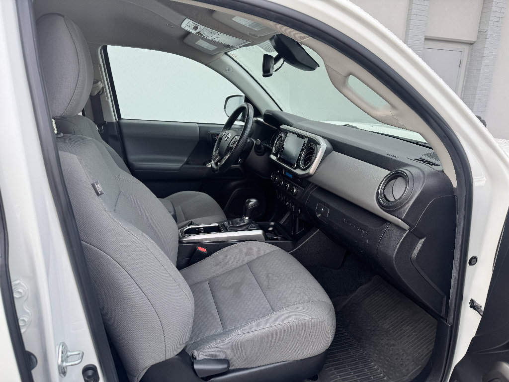 Certified 2023 Toyota Tacoma SR5 w/ Technology Package AWD/4WD image 12