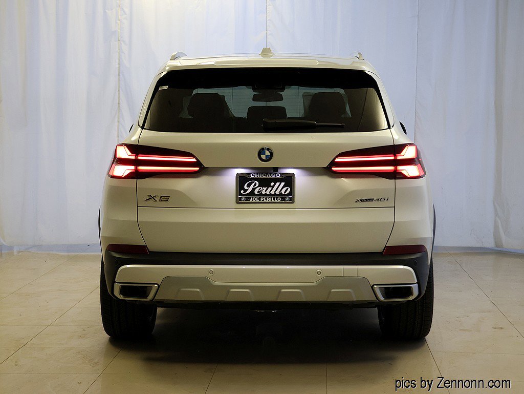 New 2026 BMW X5 xDrive40i AWD/4WD image 7
