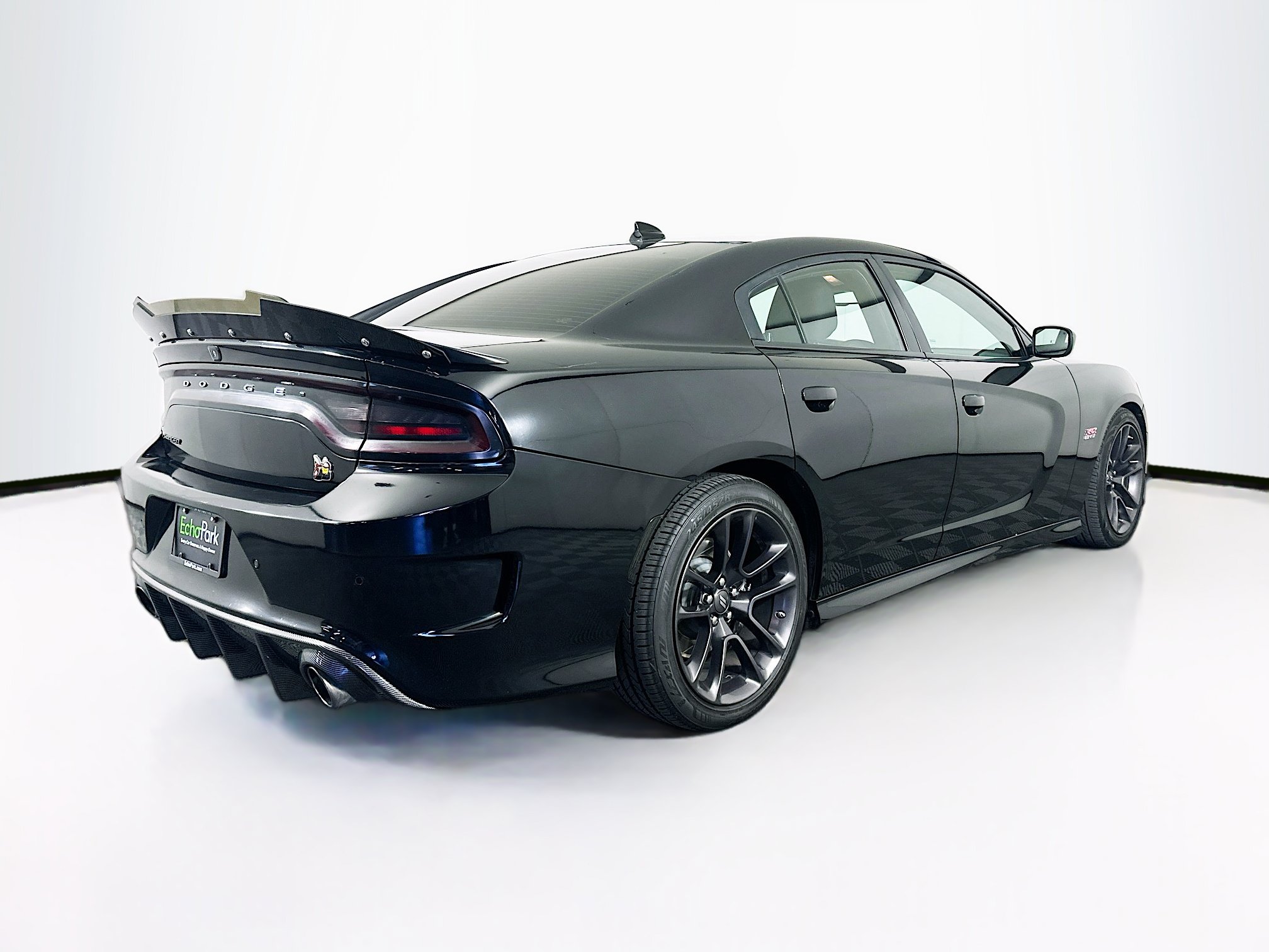 Used 2020 Dodge Charger Scat Pack RWD image 9