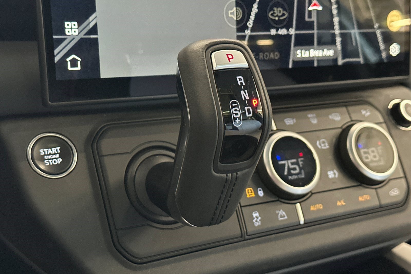 Certified 2026 Land Rover Defender 110 S AWD/4WD image 17