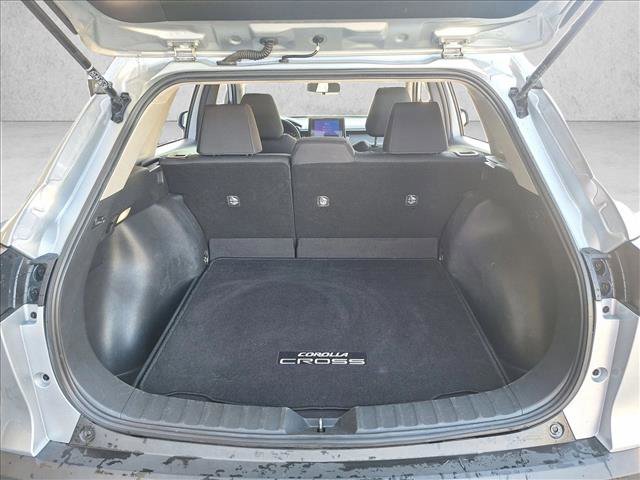 Certified 2024 Toyota Corolla Cross LE image 17