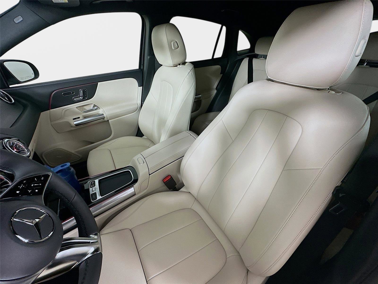 Certified 2026 Mercedes-Benz GLA 250 4MATIC image 26