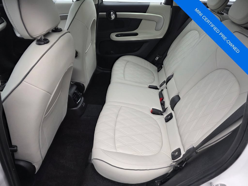 Used 2024 MINI Cooper Countryman S w/ Signature Upholstery Package FWD image 14