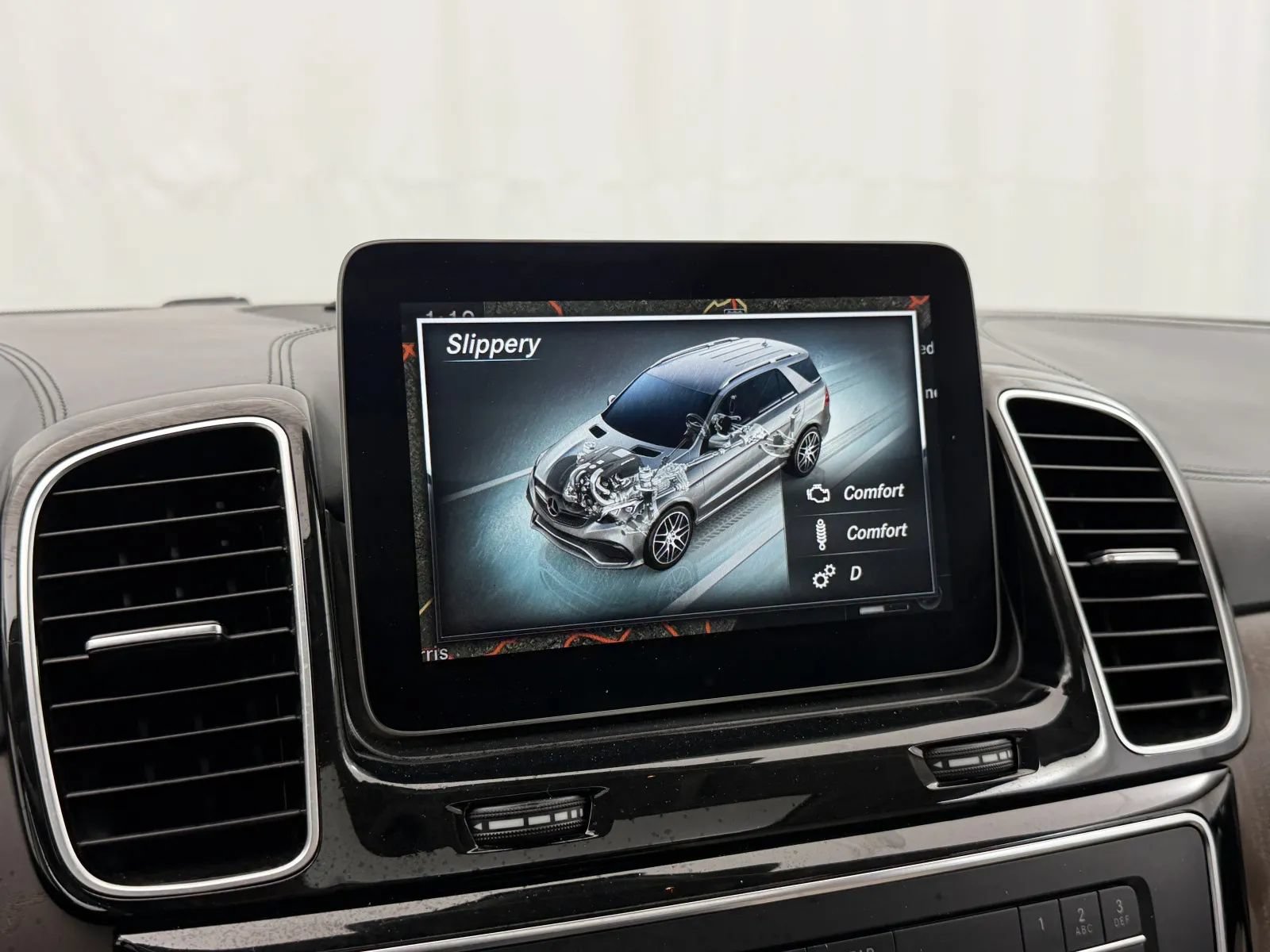 Used 2018 Mercedes-Benz GLE 63 AMG S image 26