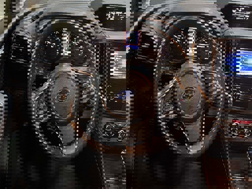 Used 2023 Subaru Crosstrek 2.0i Premium image 14