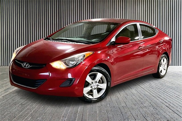 Used 2011 Hyundai Elantra GLS w/ Navigation Pkg 4 image 1