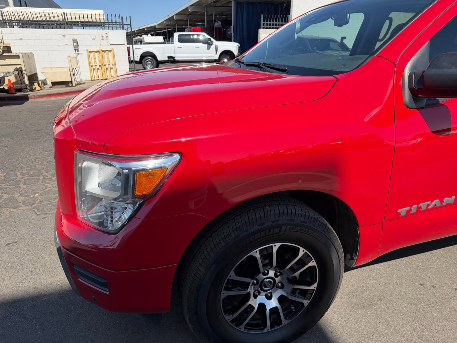 Used 2021 Nissan Titan SV w/ SV Convenience Package RWD image 10