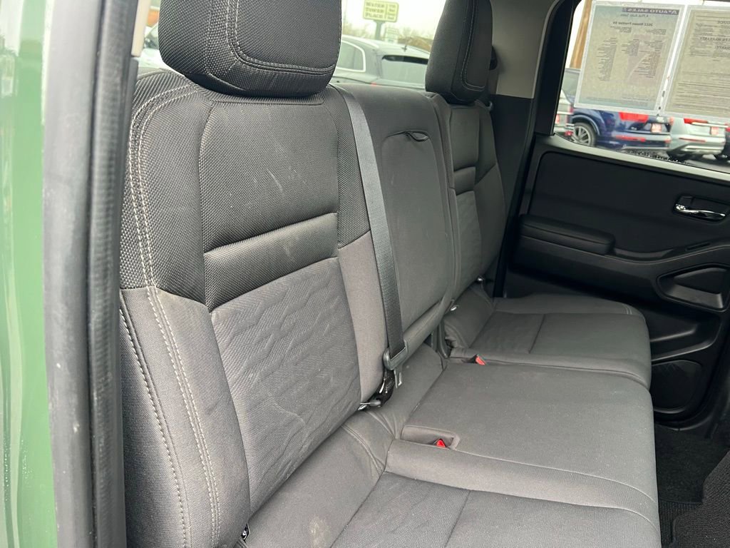 Used 2022 Nissan Frontier SV w/ Technology Package image 23