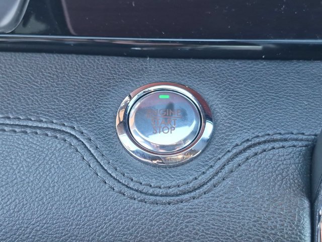 Used 2023 Lincoln Navigator Reserve AWD/4WD image 22