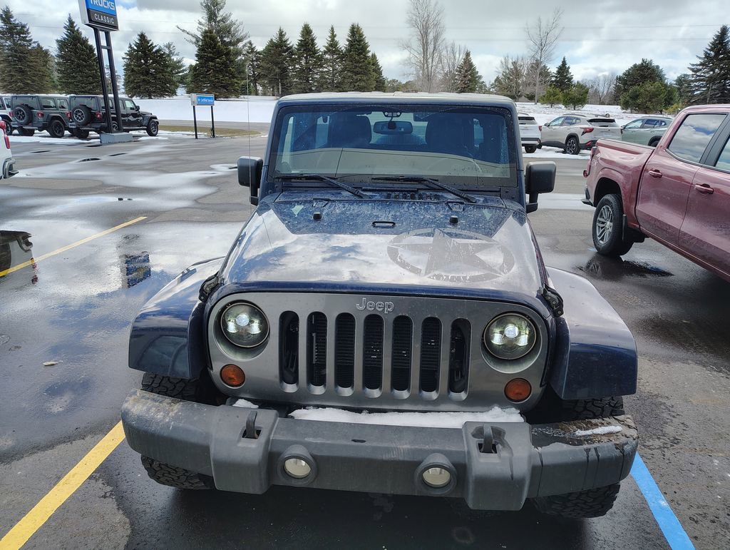 Used 2013 Jeep Wrangler Unlimited Sport image 7