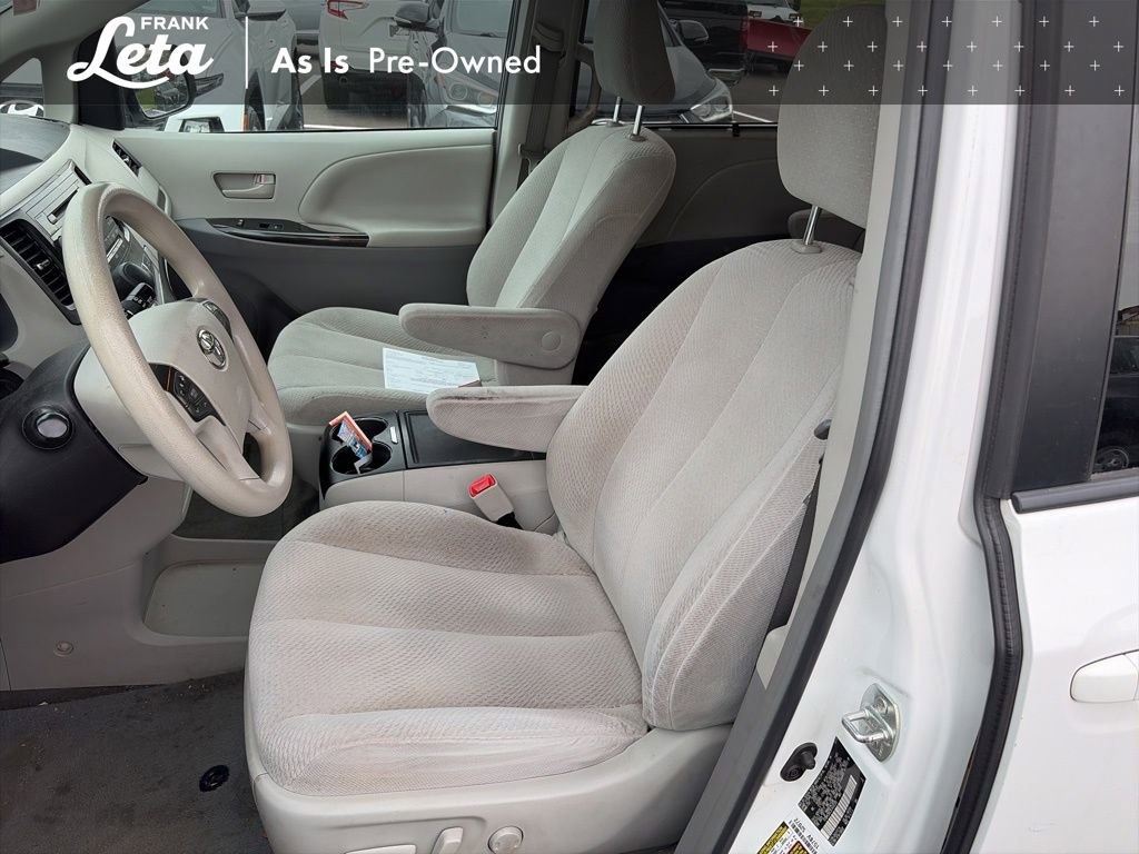 Used 2014 Toyota Sienna LE FWD image 10
