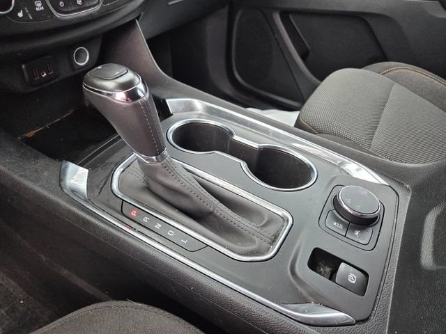 Used 2020 Chevrolet Traverse LT FWD image 18