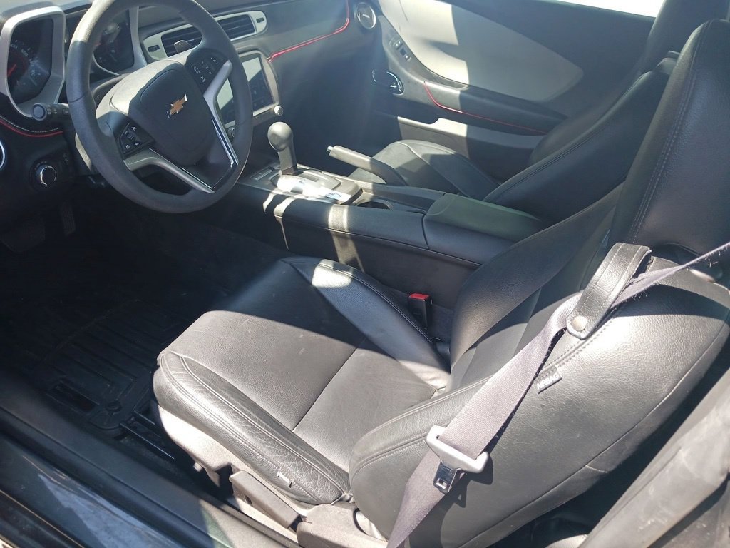 Used 2015 Chevrolet Camaro LS RWD image 6
