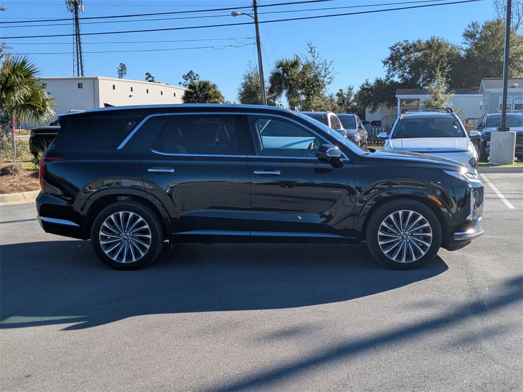 Used 2024 Hyundai Palisade Calligraphy image 4