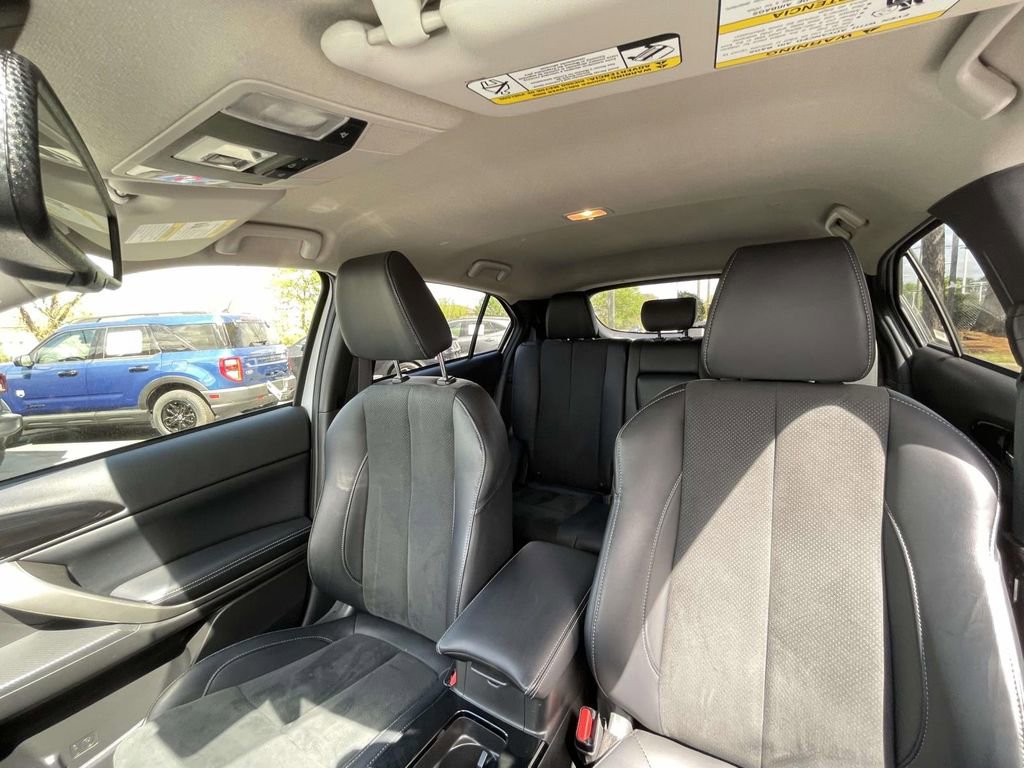 Used 2025 Mitsubishi Eclipse Cross SE image 31