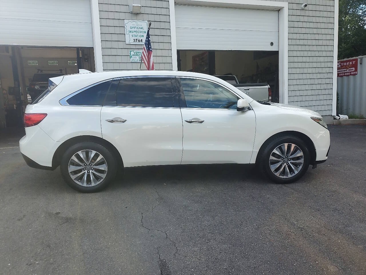 Used 2015 Acura MDX SH-AWD w/ Technology Package image 8