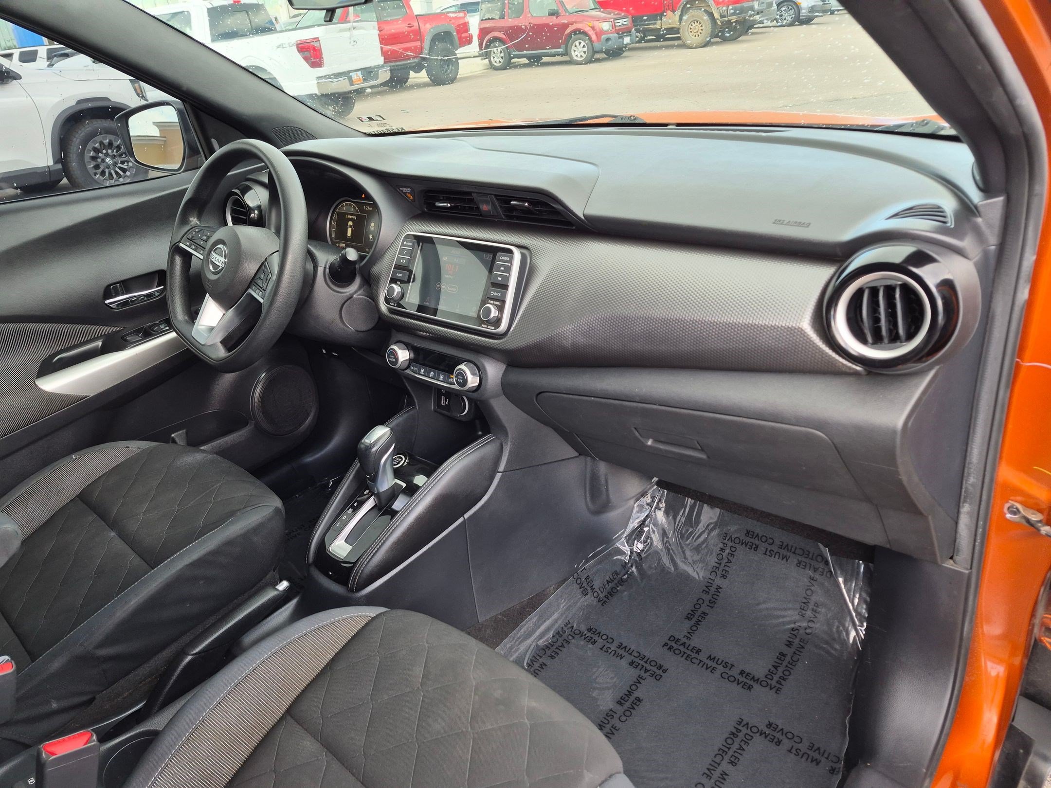 Used 2019 Nissan Kicks SV FWD image 33