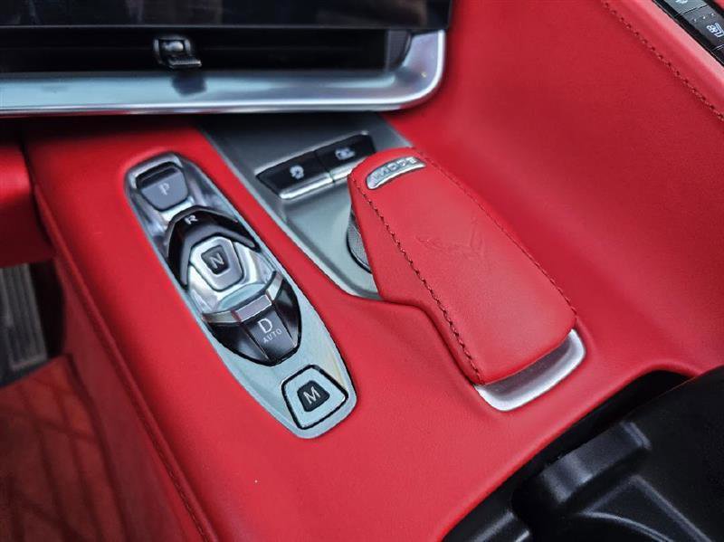Used 2023 Chevrolet Corvette Stingray Premium Cpe w/ Z51 Performance Package RWD image 27