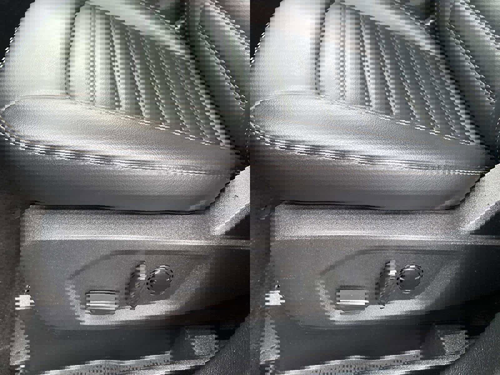 Used 2024 Ford Edge SEL image 21