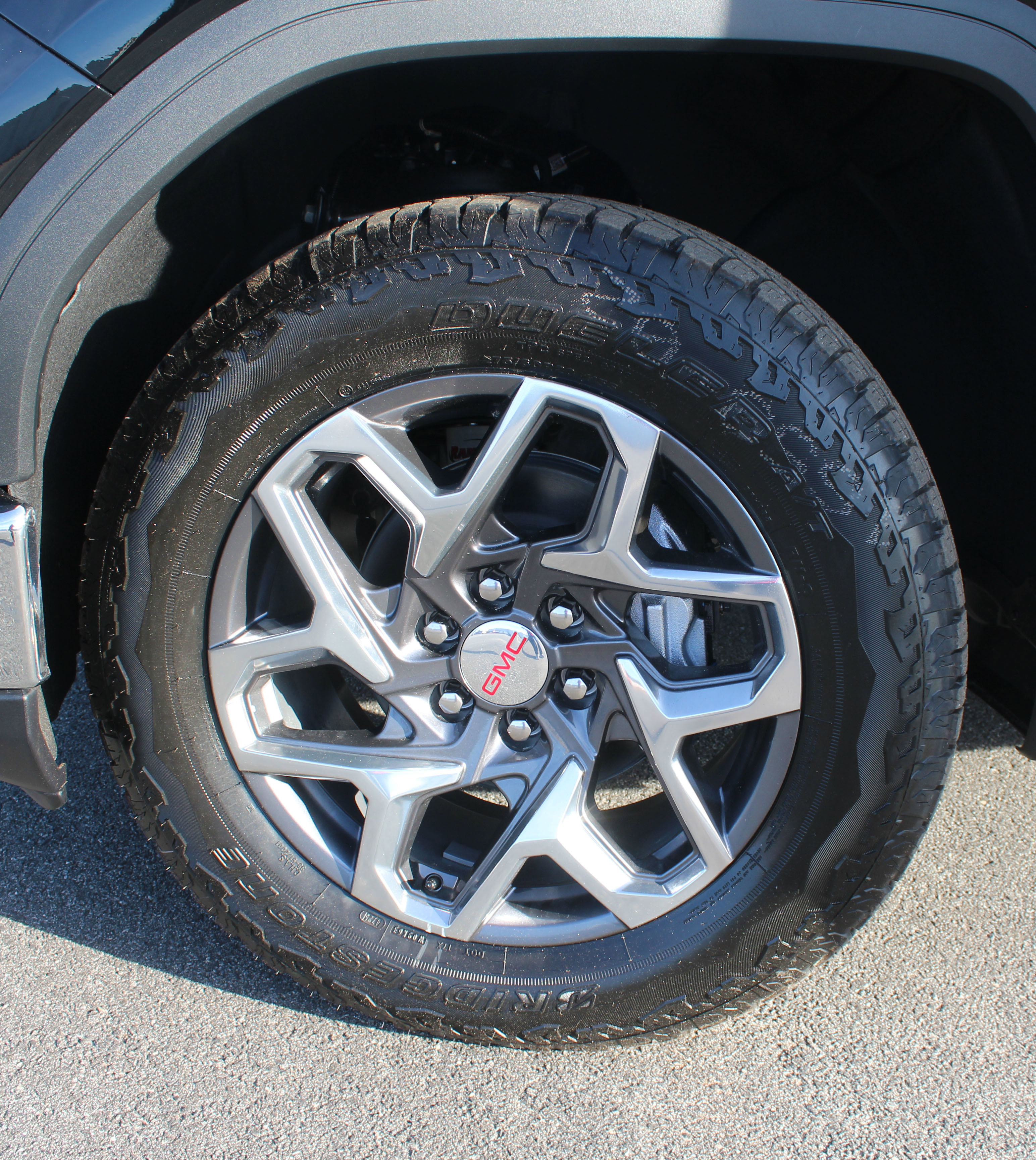 New 2026 GMC Sierra 1500 SLT w/ SLT Premium Plus Package image 21