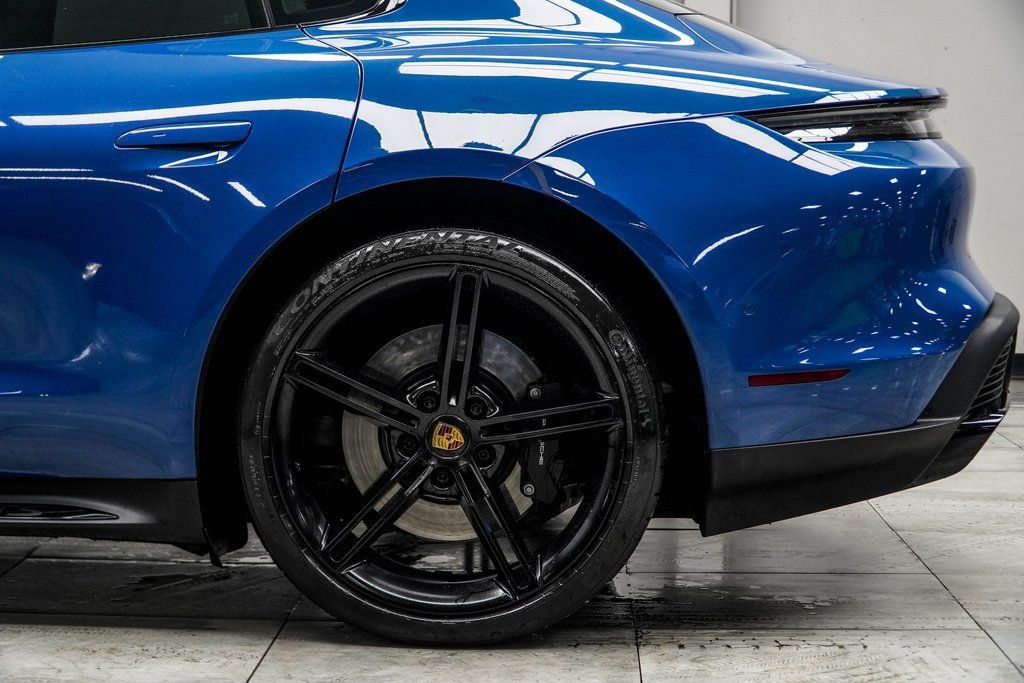 Used 2022 Porsche Taycan GTS w/ Premium Package (P6U) image 15