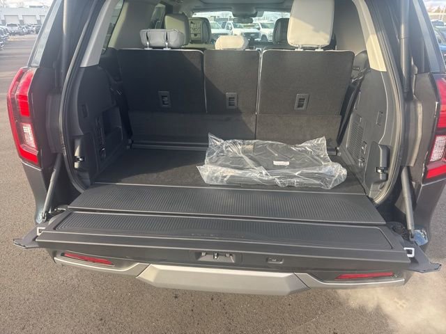 New 2026 Ford Expedition Platinum w/ Driver's Package image 13