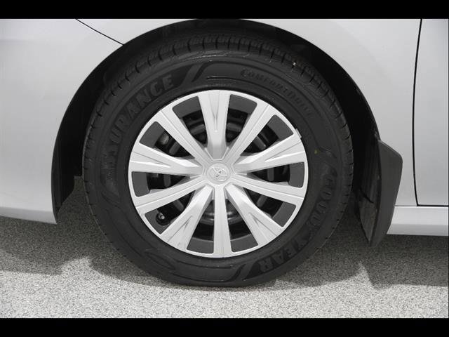 Used 2024 Toyota Camry LE FWD image 22