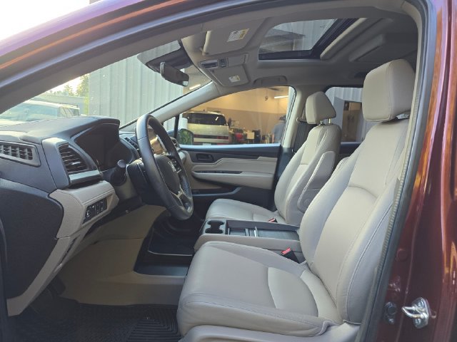 Used 2018 Honda Odyssey Touring image 24