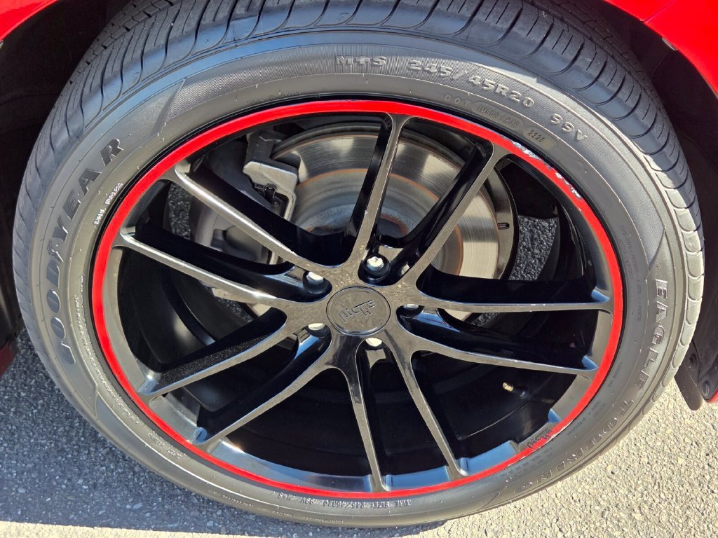 Used 2015 Dodge Charger SXT w/ Plus Group RWD image 9