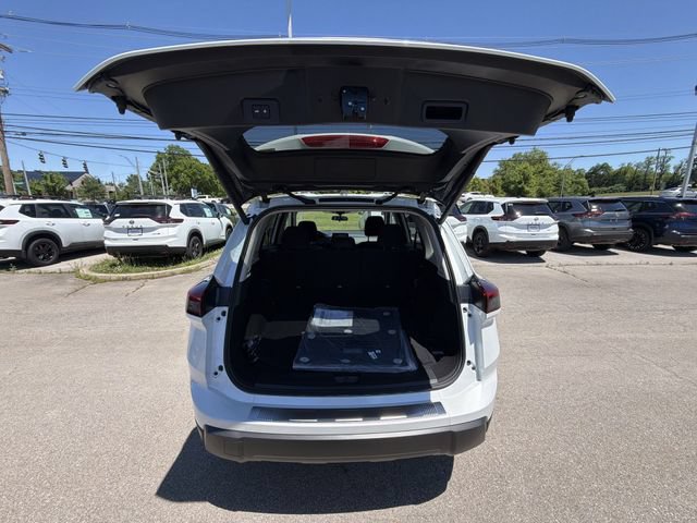 New 2026 Nissan Rogue SV w/ Cold Weather Package AWD/4WD image 22