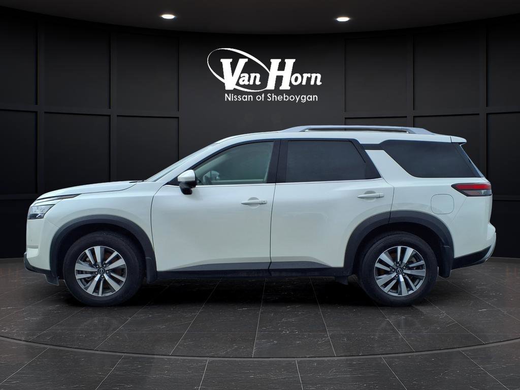 Used 2024 Nissan Pathfinder SL image 5
