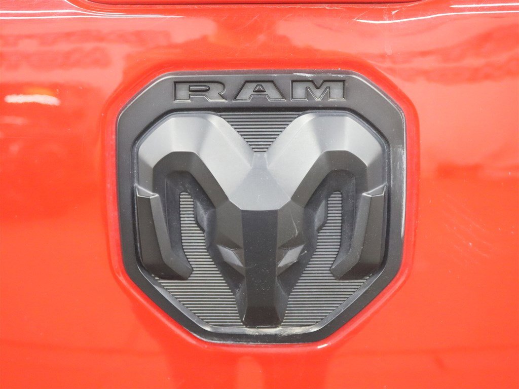 Used 2021 RAM 1500 Big Horn AWD/4WD image 8