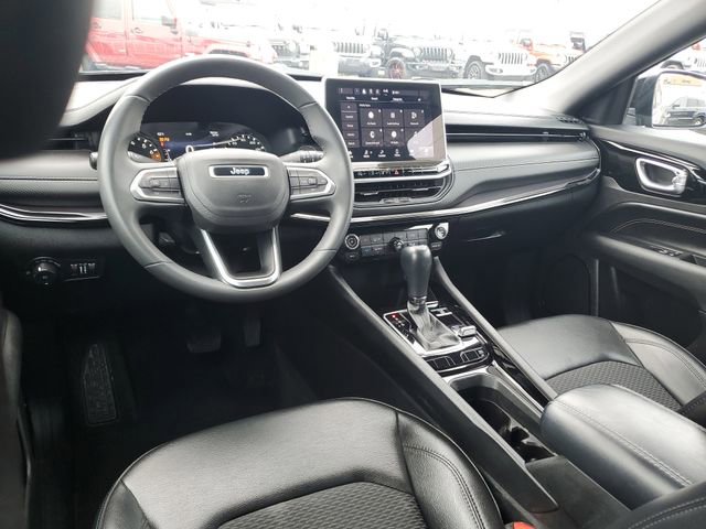 Used 2022 Jeep Compass Altitude image 10