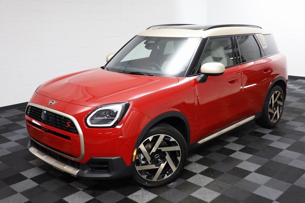 Certified 2025 MINI Cooper Countryman S image 2