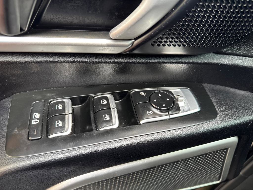 Used 2020 Kia Telluride S w/ S 8 Passenger Seating Package image 35