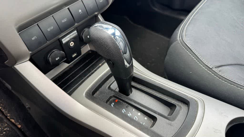 Used 2010 Ford Focus SES FWD image 20