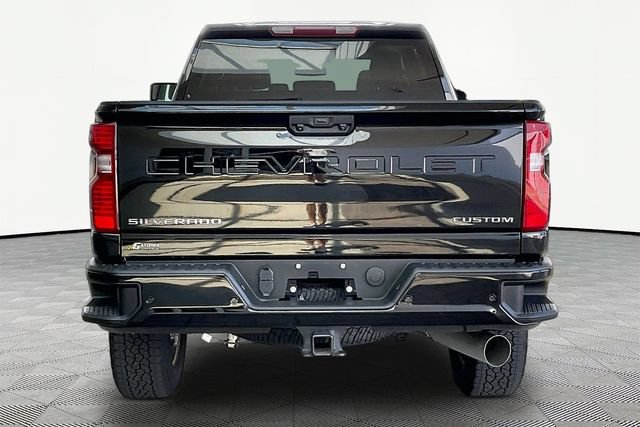 Used 2025 Chevrolet Silverado 2500 Custom w/ Custom Value Package AWD/4WD image 6