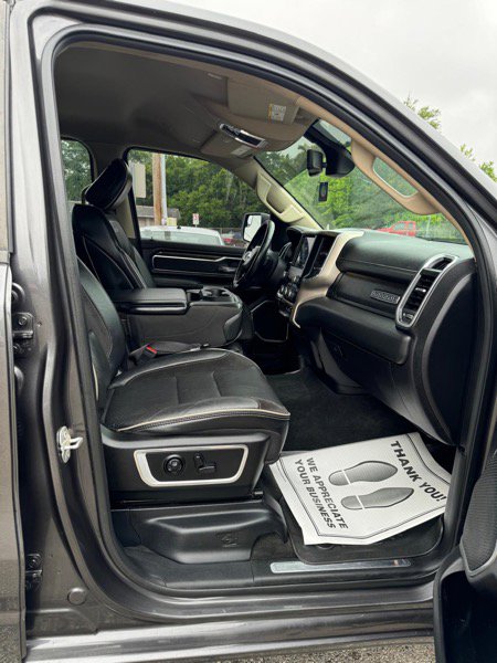 Used 2019 RAM 1500 Laramie image 21