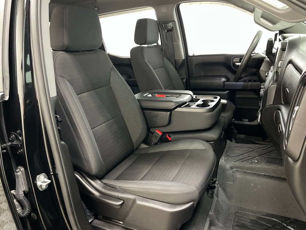 Certified 2024 Chevrolet Silverado 1500 Custom AWD/4WD image 37