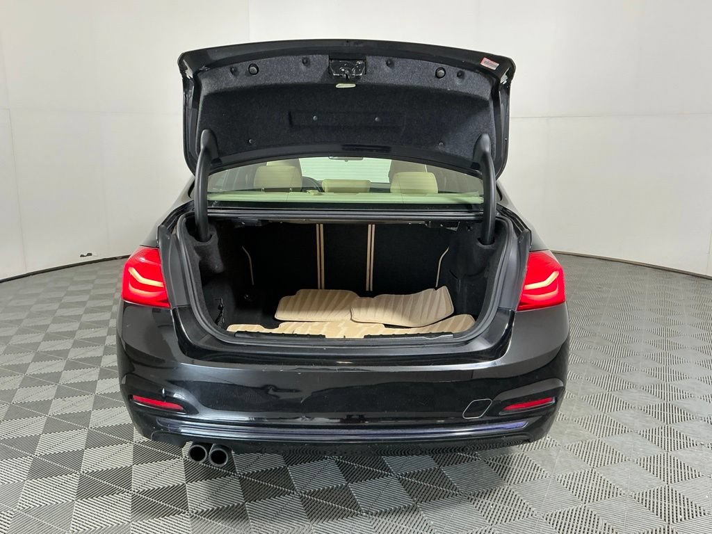 Used 2016 BMW 328i Sedan RWD image 28